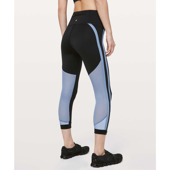 Lululemon Leggings 4 Black Blue Zip The Line Crop High Rise Capri Workout - Picture 1 of 16